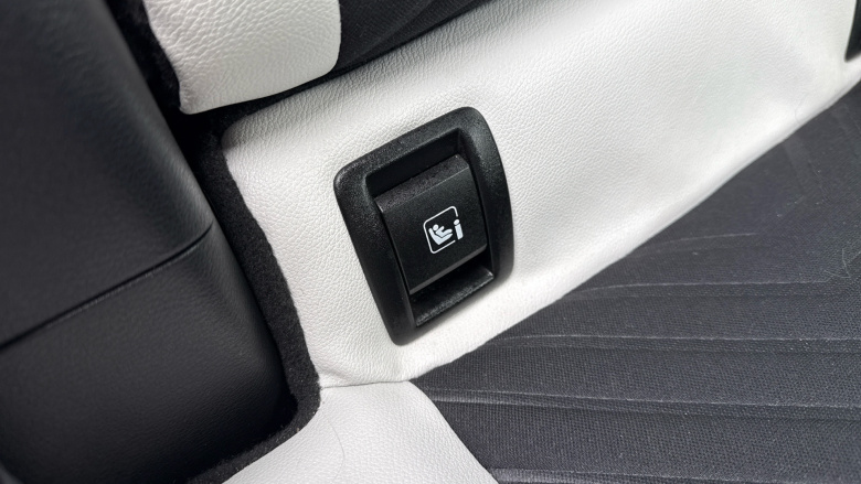 Nissan Juke 1.0 DiG-T 114 Tekna+ 5dr Petrol Hatchback